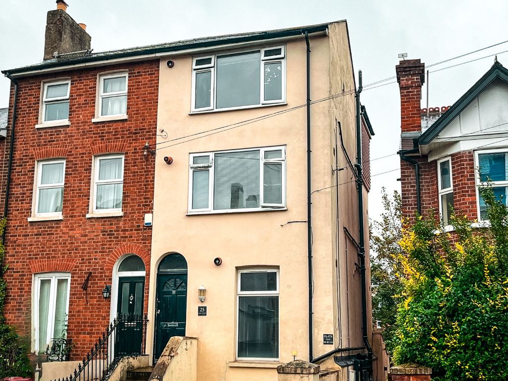 1 bed flat for sale in Lorne Street, Reading, Berkshire RG1, £110,000