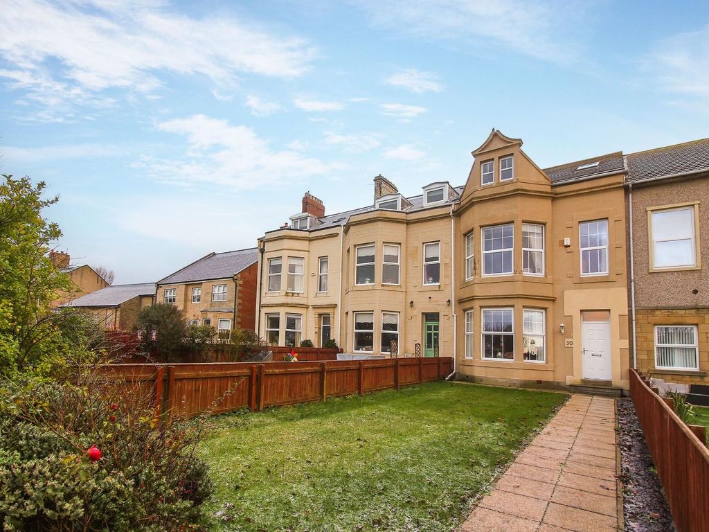 6 bed terraced house for sale in Front Street, NewbigginByTheSea