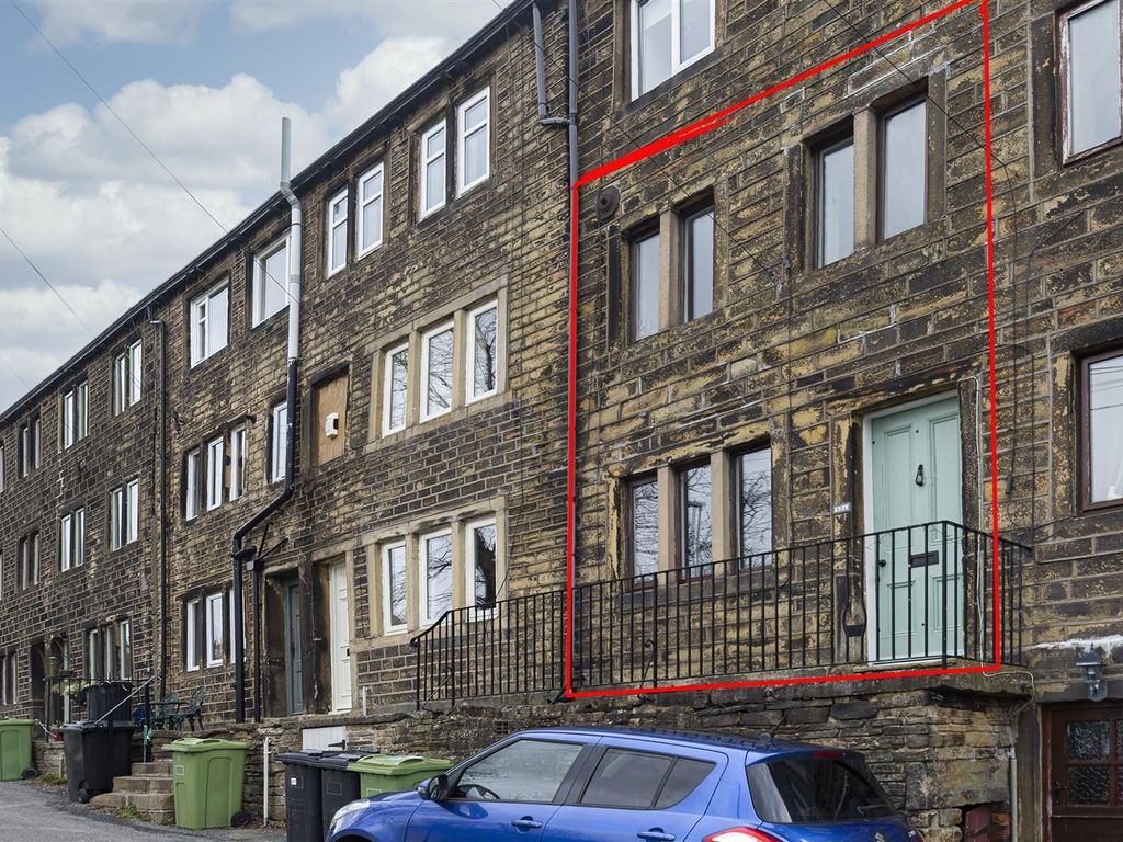 1 bed terraced house for sale in Lea Lane, Netherton, Huddersfield HD4
