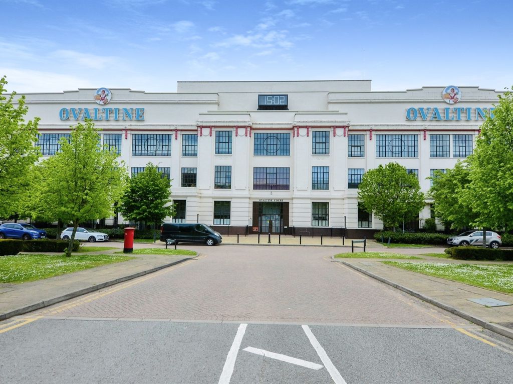 1 bed flat for sale in Ovaltine Drive, Kings Langley WD4 Zoopla