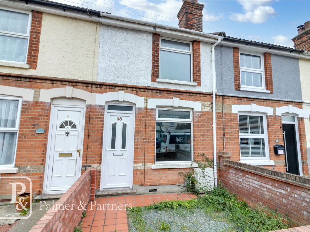 3 bed terraced house for sale in Fingringhoe Road, Colchester, Essex