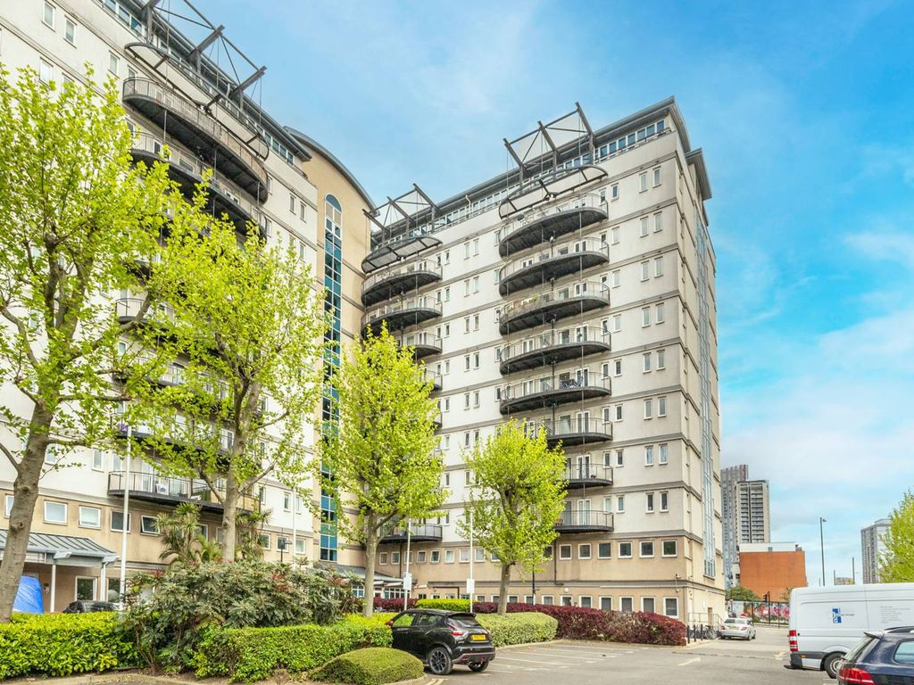 2 bed flat for sale in Central House, Stratford, London E15, £350,000 ...