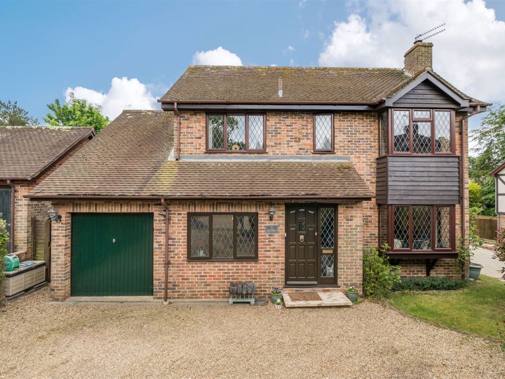 4 bed detached house for sale in 3 Fox Dell, Storrington, West Sussex RH20 Zoopla