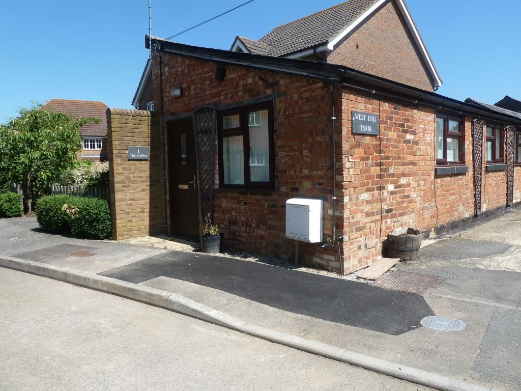 1 bed semidetached house to rent in The Stables, West End Farm, West