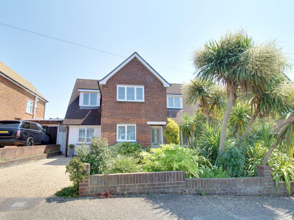 4 bed semidetached house for sale in Ravensbourne Avenue, ShorehamBy
