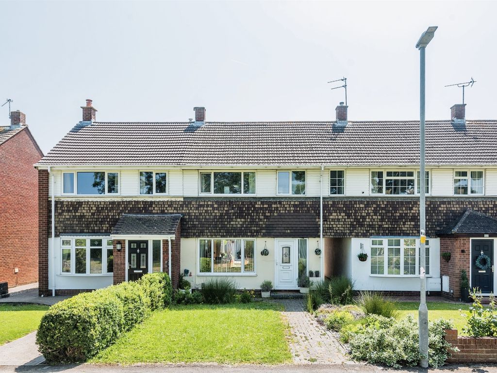 3 bed terraced house for sale in West View, Swindon SN3 Zoopla