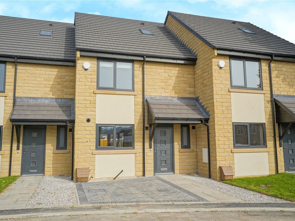 New home, 4 bed terraced house for sale in Howarth Gardens, Brinsworth