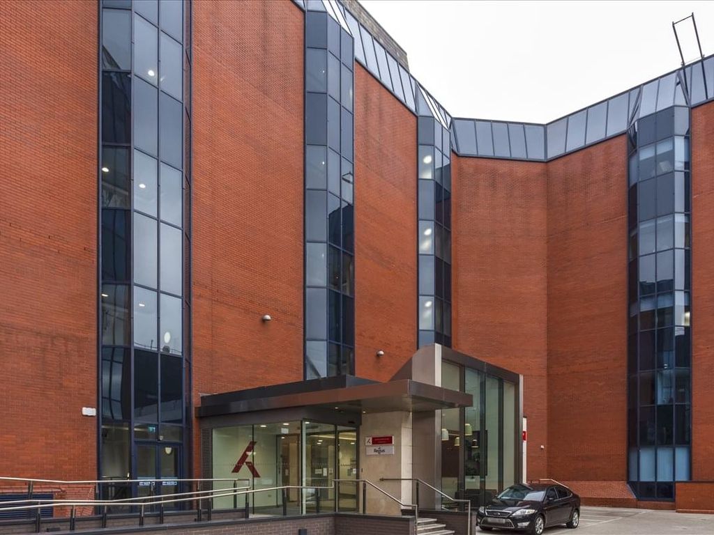 Serviced office to let in Calthorpe Road, Edgbaston, Birmingham B15