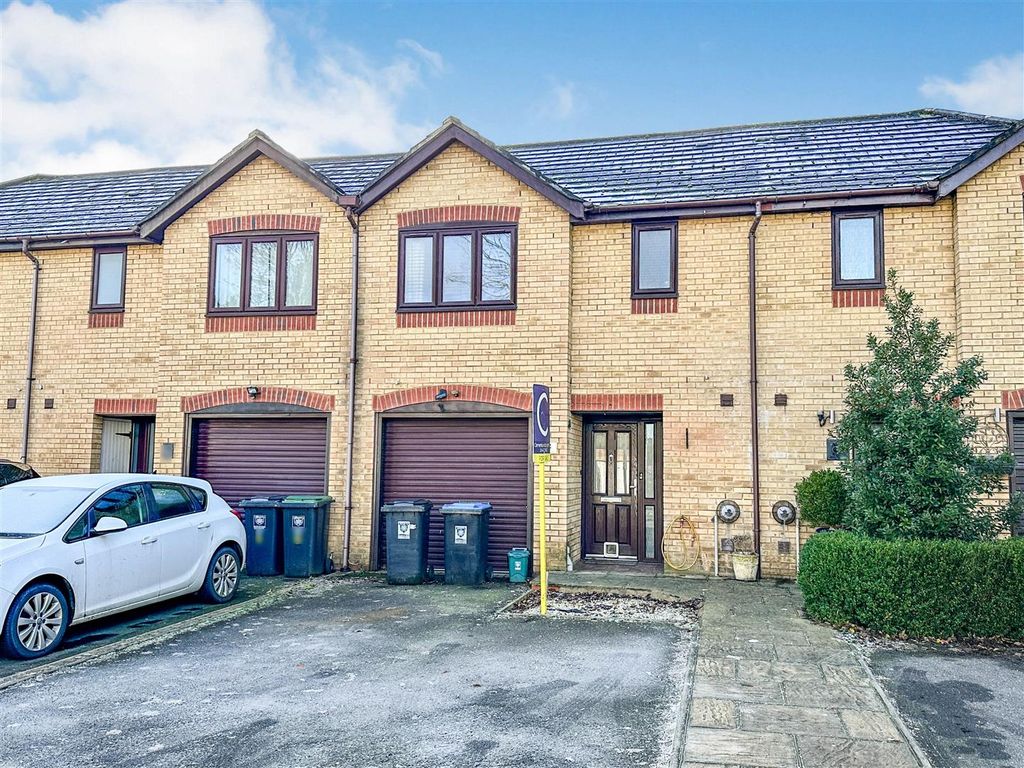 Ebberns Road, Hemel Hempstead HP3  