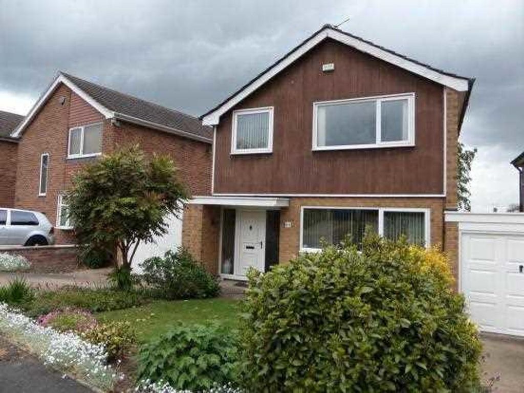 3 bed semidetached house to rent in Appledore Avenue, Nottingham NG8