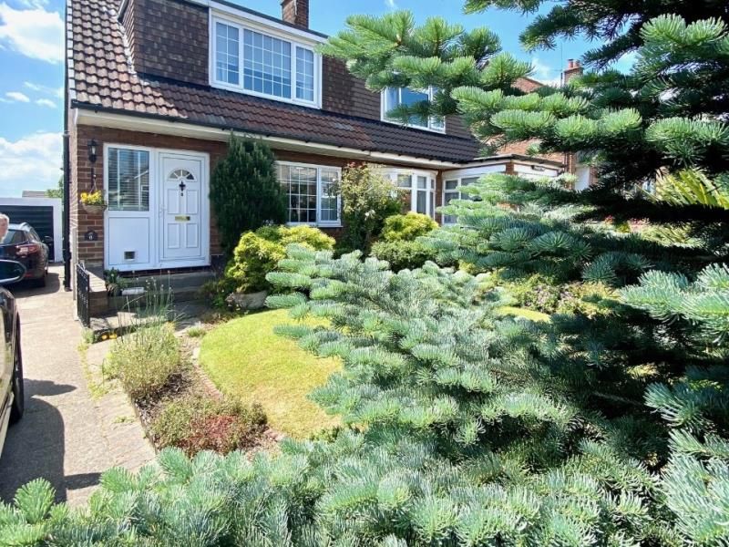 3 bed semidetached house for sale in Cotswold Avenue, Wrose, Shipley