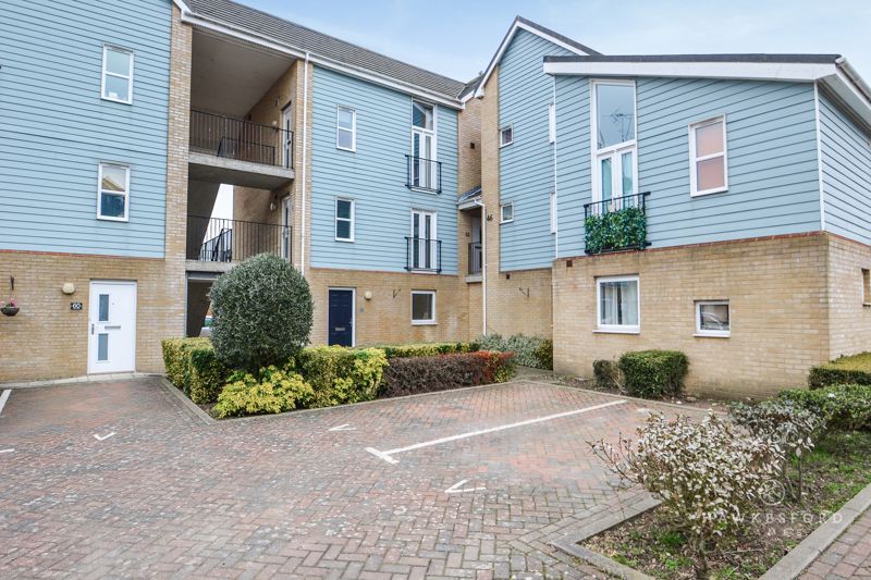 1 bed flat for sale in Onyx Drive, Sittingbourne ME10 Zoopla
