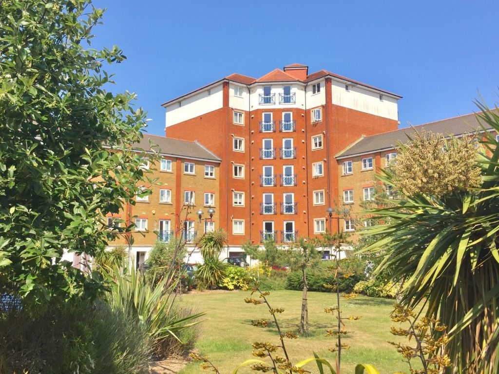 2 bed flat for sale in Dominica Court, Eastbourne, East Sussex BN23 Zoopla