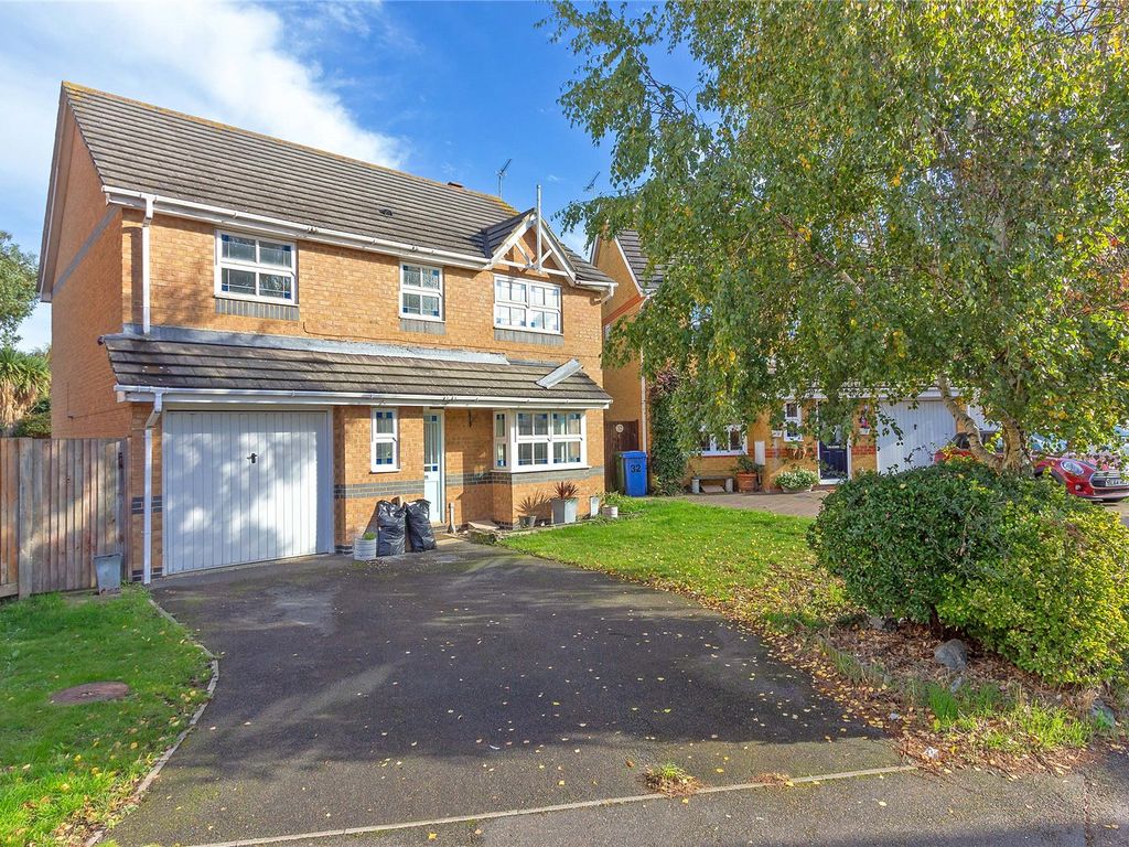 4 bed detached house for sale in Rettendon Drive, Milton Regis