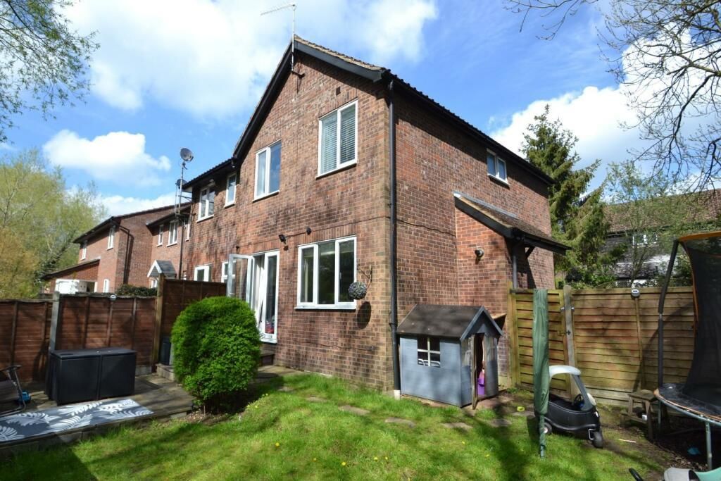 3 bed end terrace house for sale in Downhall Ley, Buntingford SG9 Zoopla