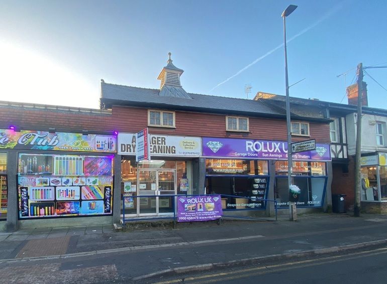 Retail premises to let in Lawton Road, Alsager, StokeOnTrent