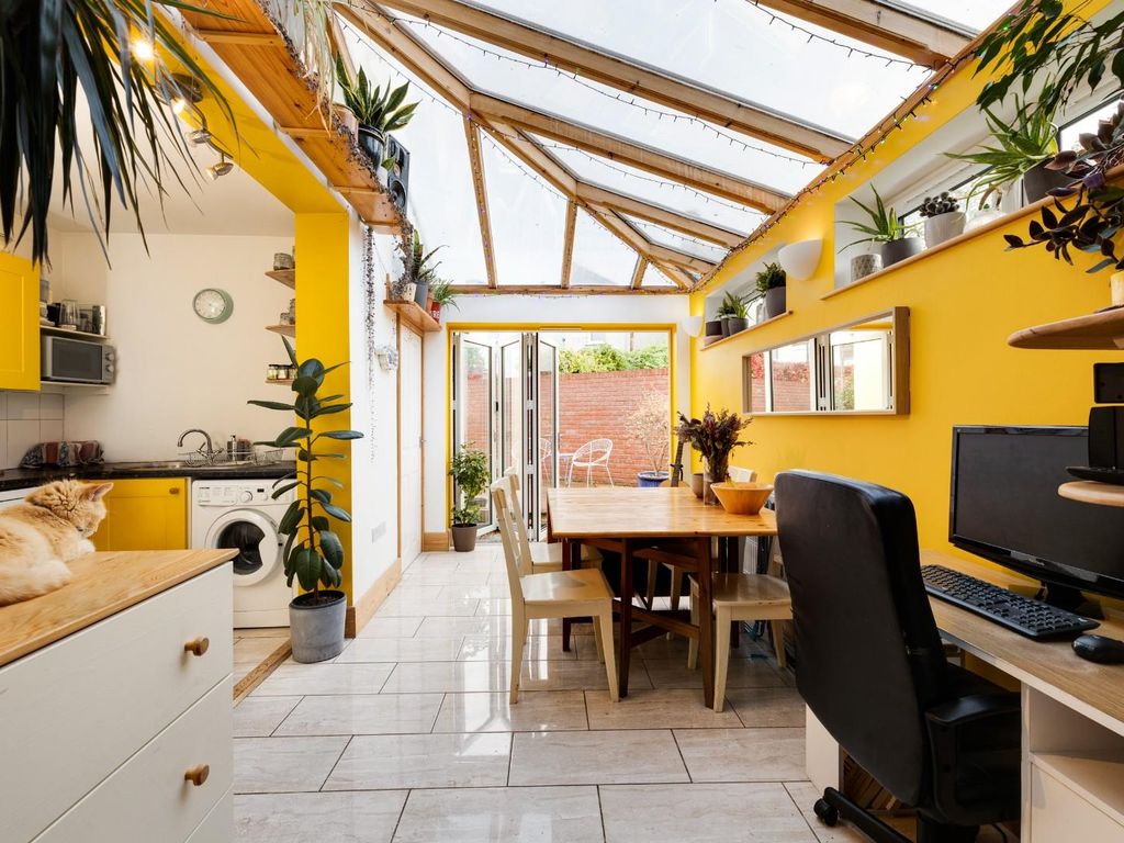 Balmain Street, Bristol BS4  