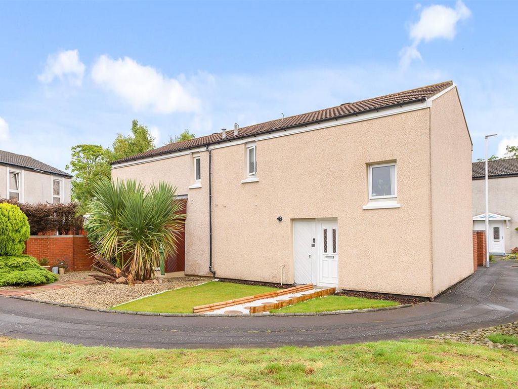 2 bed semidetached house for sale in Corrie Ave, Stenhousemuir