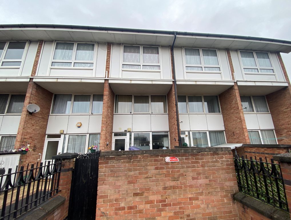 3 bed for sale in 19 Stubbs Road, Off Catherine Street, Leicester LE4, £135,000 Zoopla