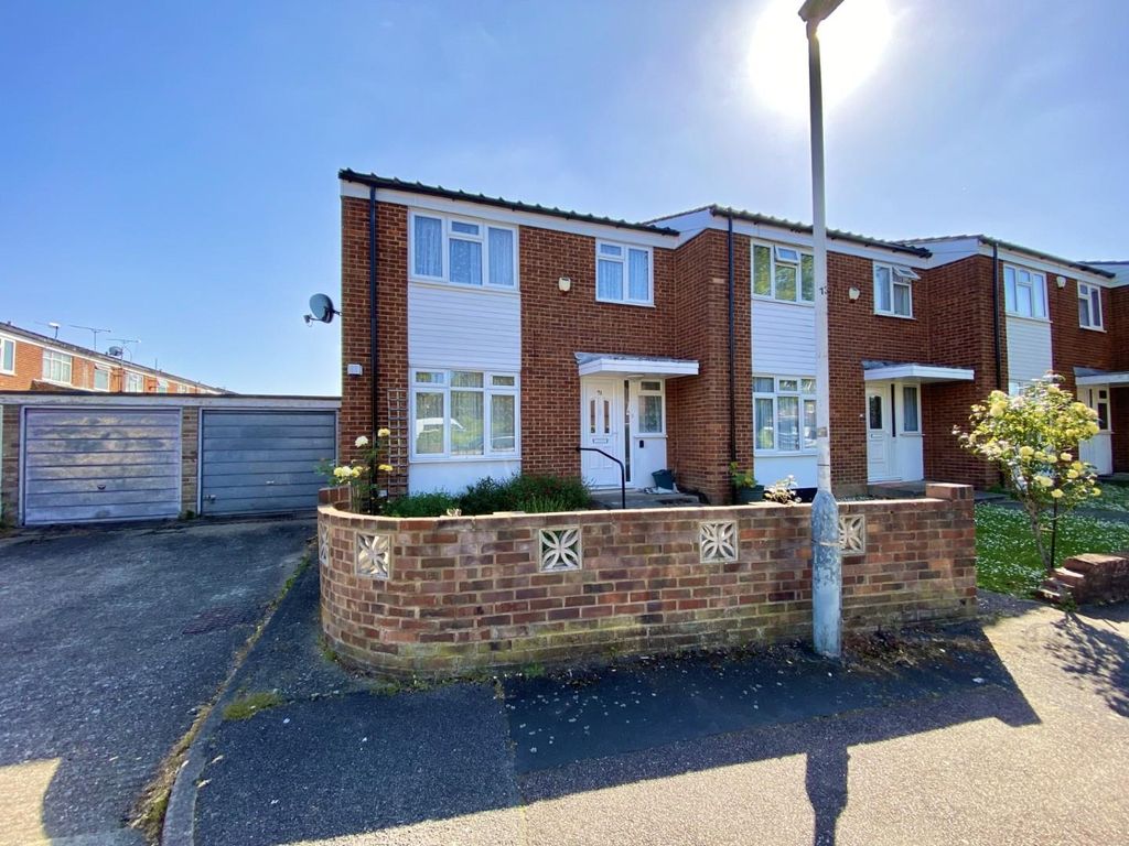 3 bed property for sale in Hobart Road, Hayes UB4 Zoopla