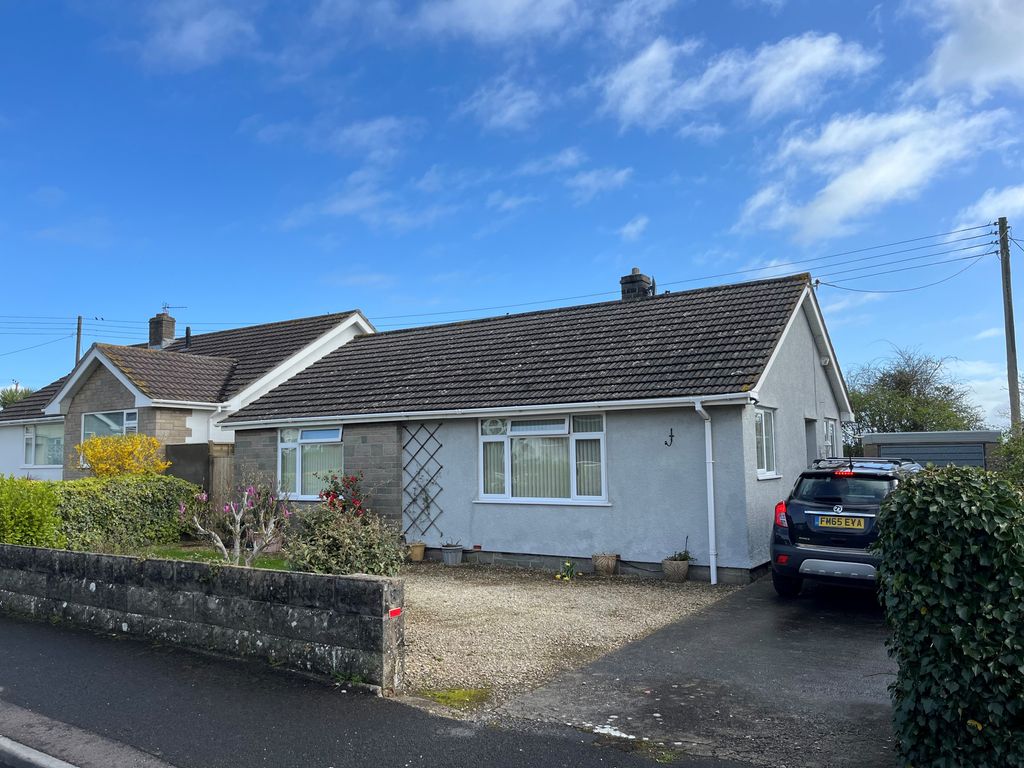 3 bed detached bungalow for sale in St. Bridges Close, Kewstoke, Weston