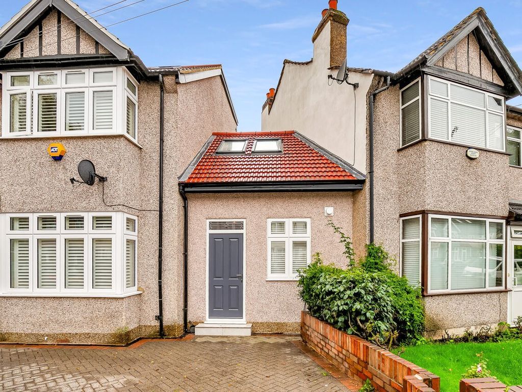 1 bed terraced house to rent in Aberfoyle Road, Streatham SW16, £1,000