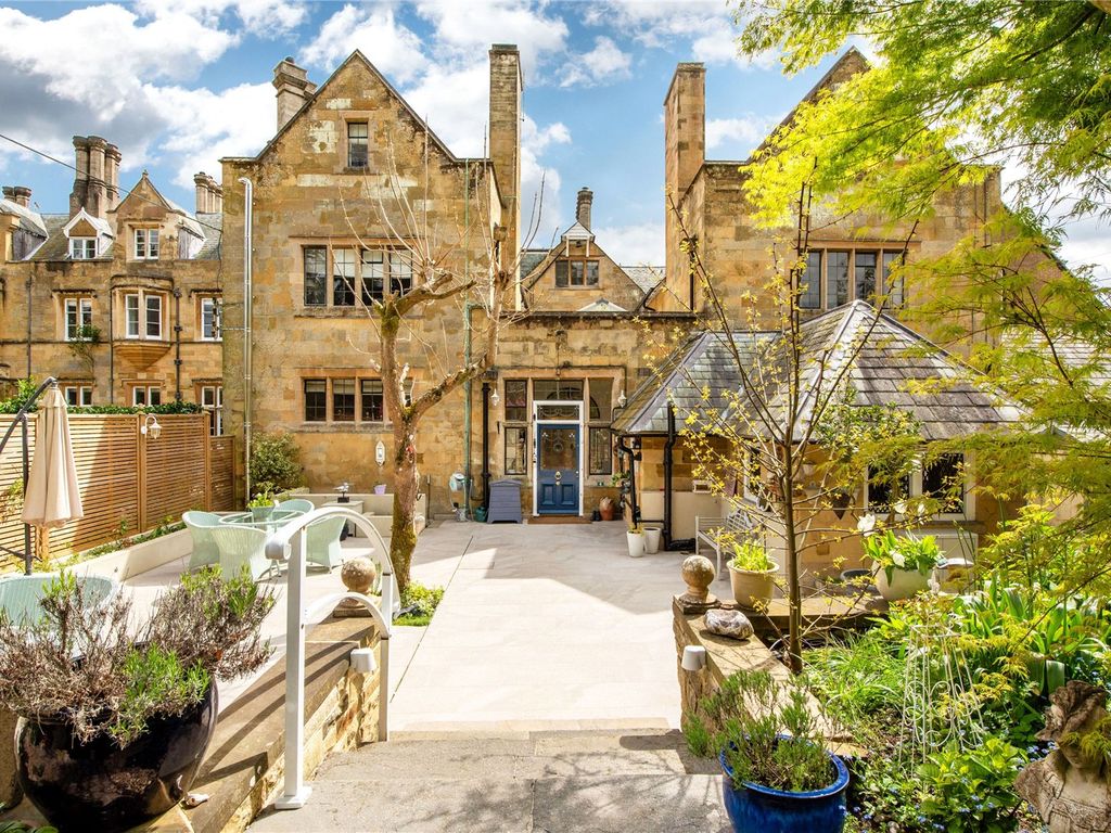 3 bed detached house for sale in Broomehall Road, Coldharbour, Dorking, Surrey RH5, £1,175,000