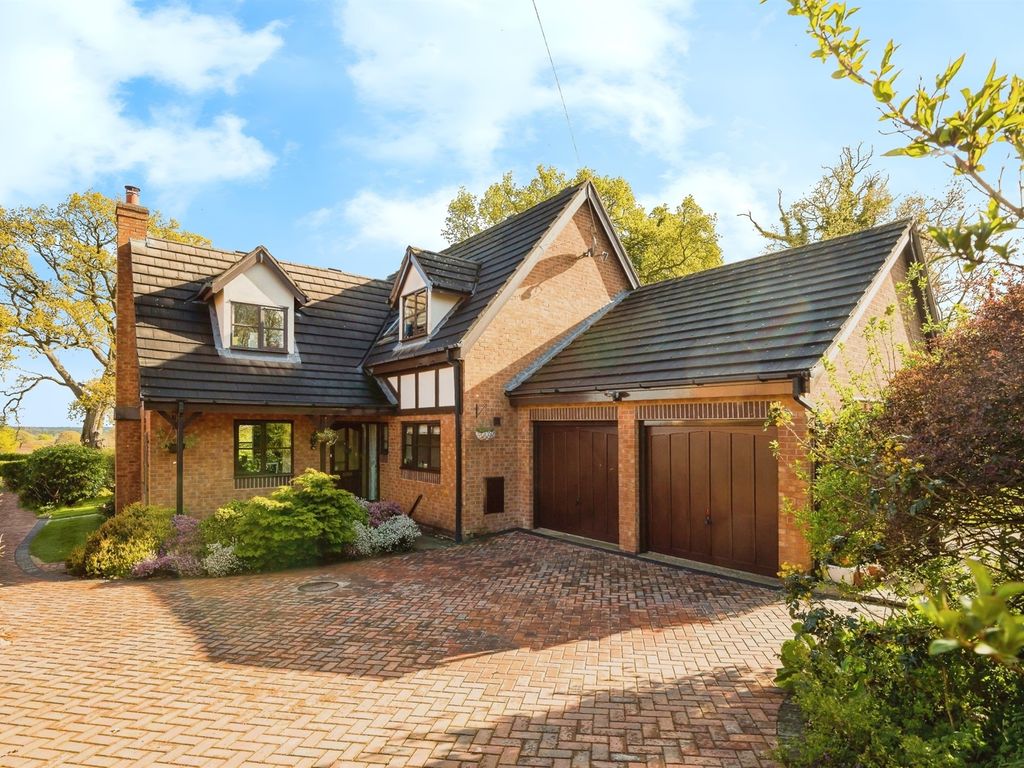 4 bed detached house for sale in High Cross Lane, Clutton, Chester CH3