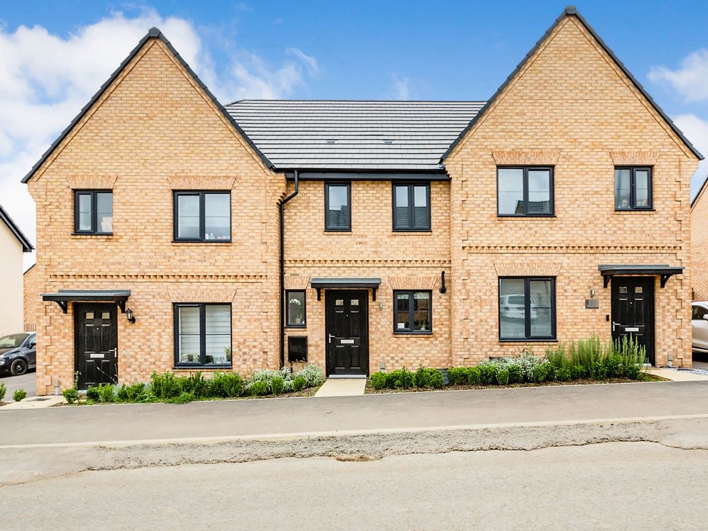 2 bed terraced house for sale in Limbrey Drive, Olney MK46, £325,000