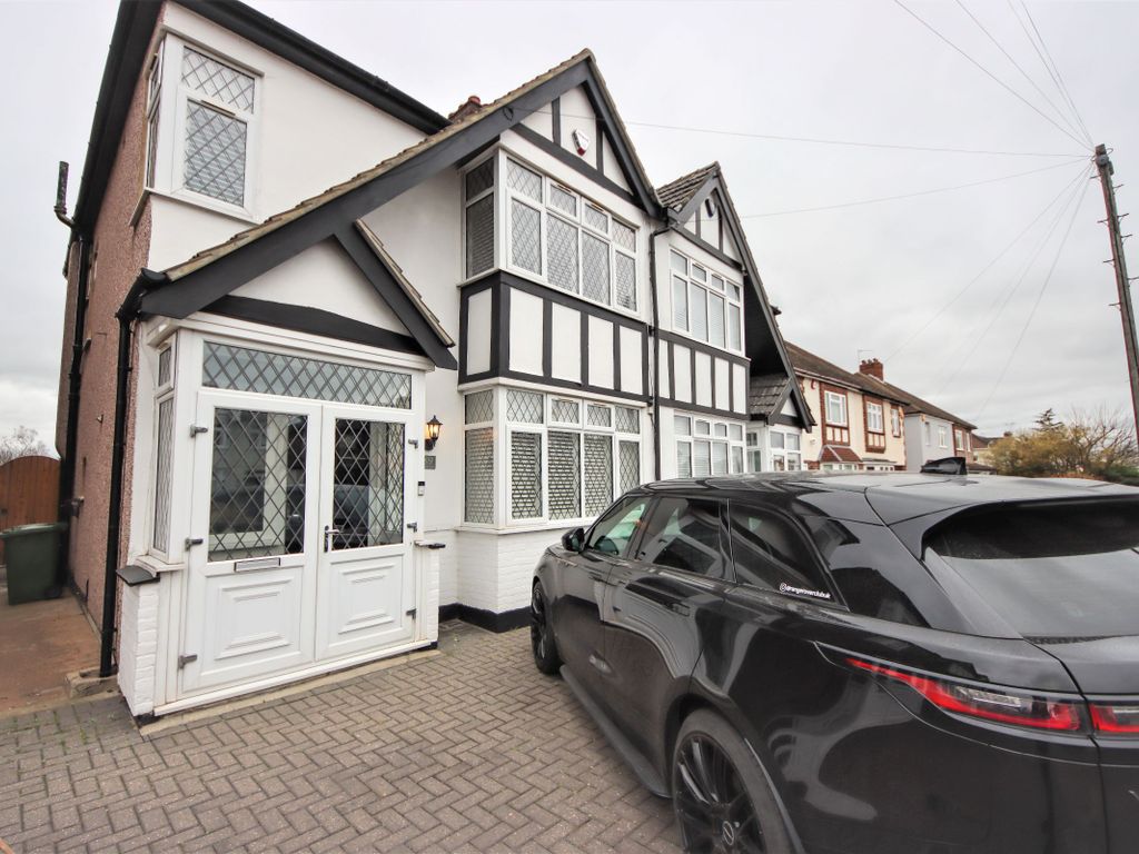 3 bed semidetached house for sale in Suttons Lane, Hornchurch RM12