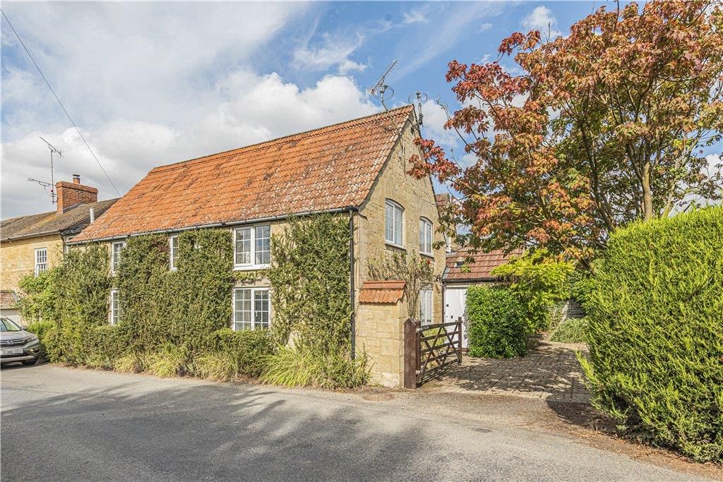 3 bed end terrace house for sale in Great Down Lane, Marnhull