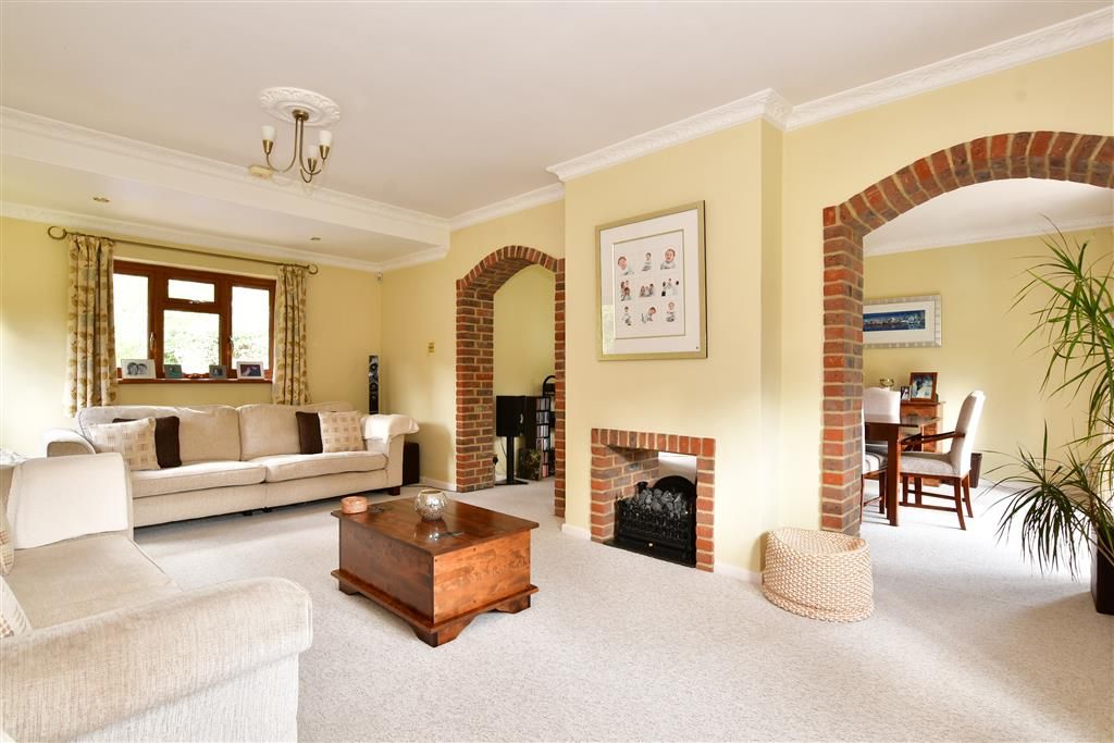 4 bed detached house for sale in Pear Tree Lane, Shorne, Gravesend