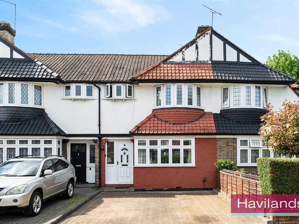 3 bed terraced house for sale in Harrow Avenue, Enfield EN1, £580,000