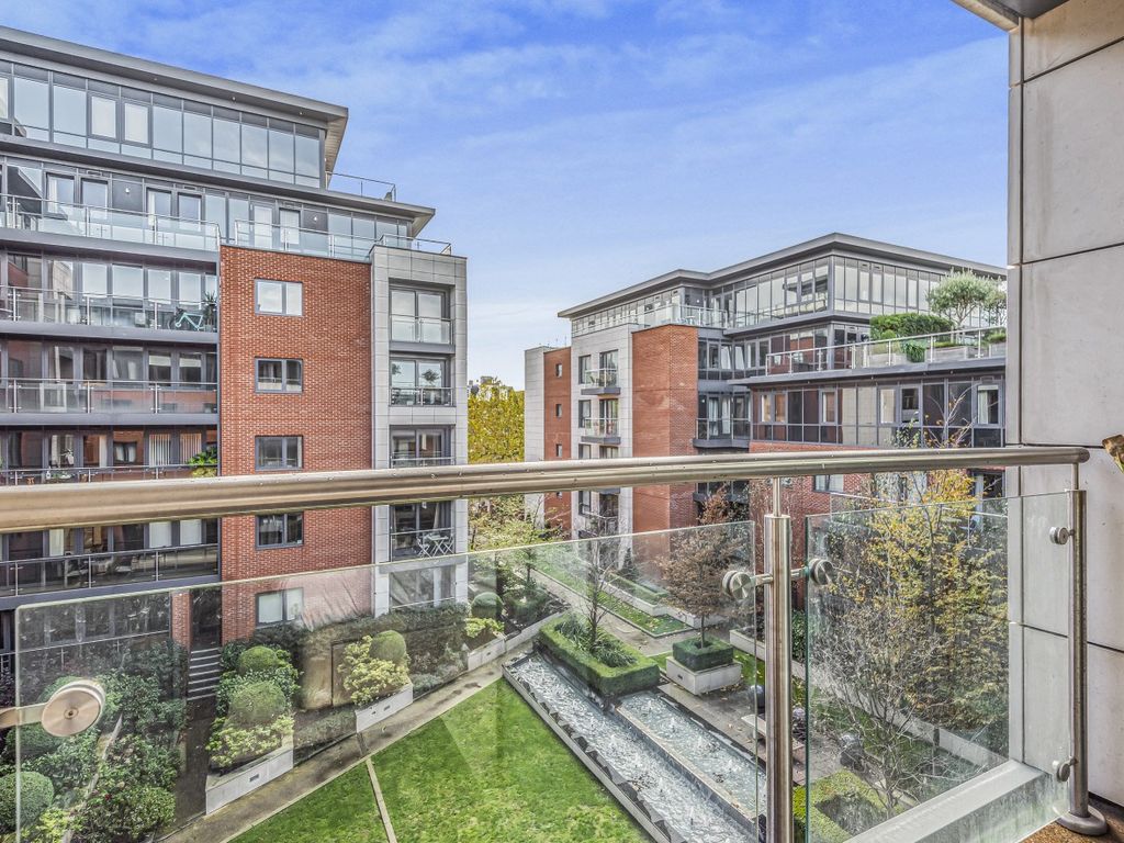 Devonshire House, 50 Putney Hill, London SW15