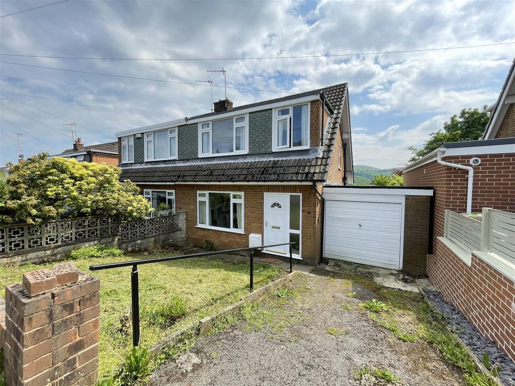 3 bed semidetached house to rent in Spring Bank Croft, Holmfirth HD9, £900 pcm Zoopla