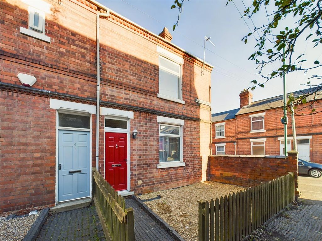 3 bed end terrace house for sale in Ridding Terrace, Nottingham NG3, £