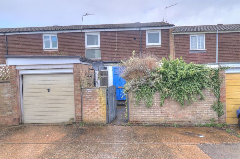 3 bed terraced house for sale in Road, Lane End, High