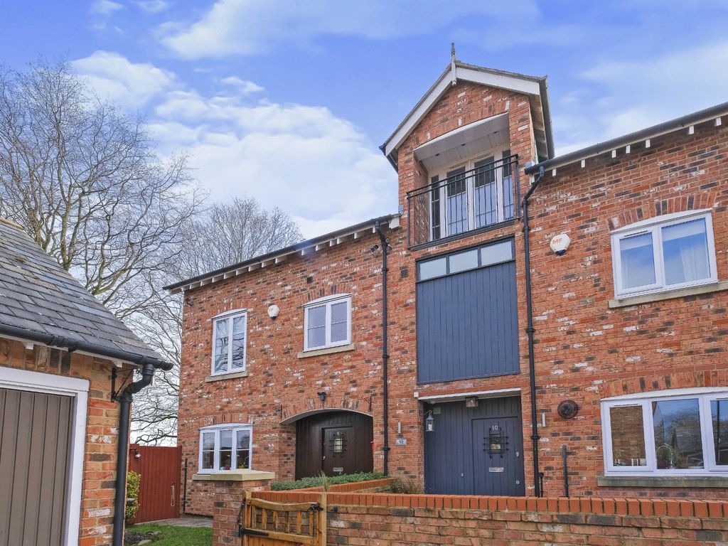 5 bed town house for sale in Church End Mews, Hale Village, Liverpool