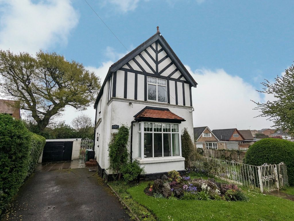 2 bed detached house for sale in Alcester Road, Hollywood, Birmingham