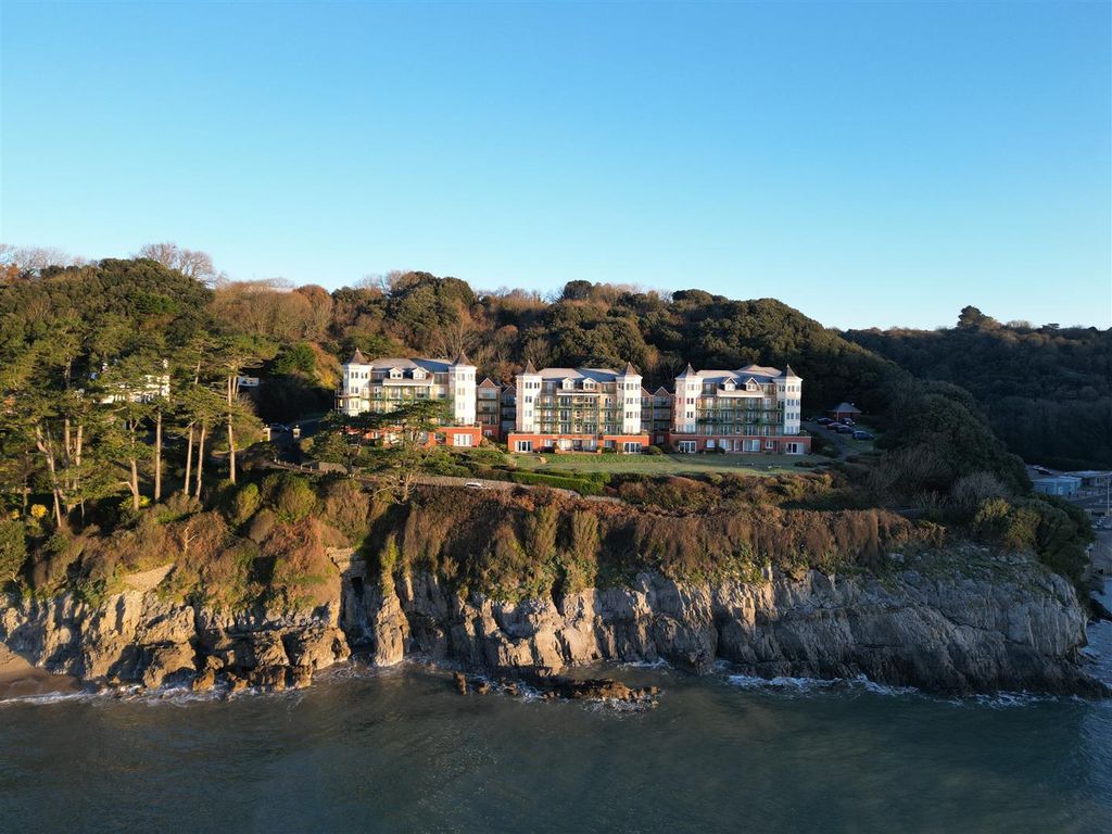 2 bed flat for sale in Caswell Bay Court, Caswell, Swansea SA3, £