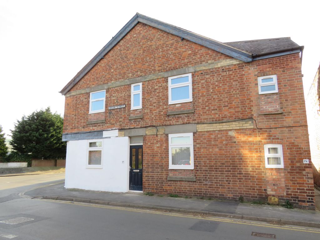 2 bed flat to rent in Regent Street, Melton Mowbray LE13 Zoopla