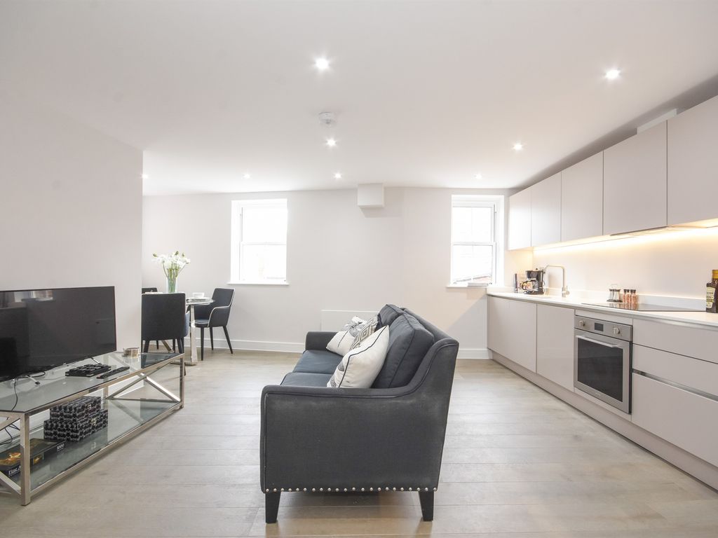 Thirty Five Moulsham Street Chelmsford CM2  