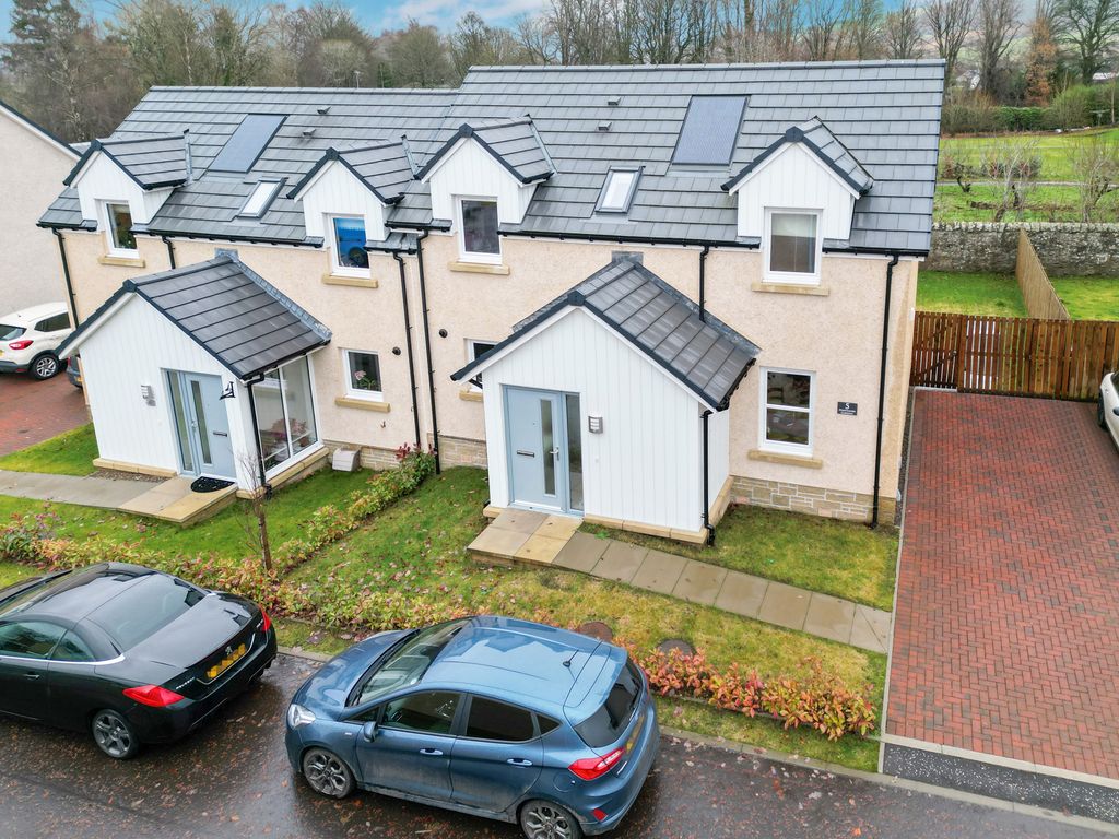 New home, 3 bed semidetached house for sale in Strathmore Gardens