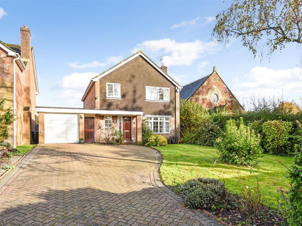 4 bed detached house for sale in Maurys Lane, West Wellow, Hampshire