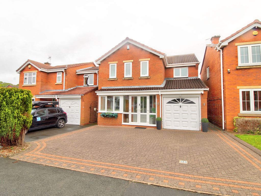 4 bed detached house for sale in Barney Close, Tipton DY4 Zoopla