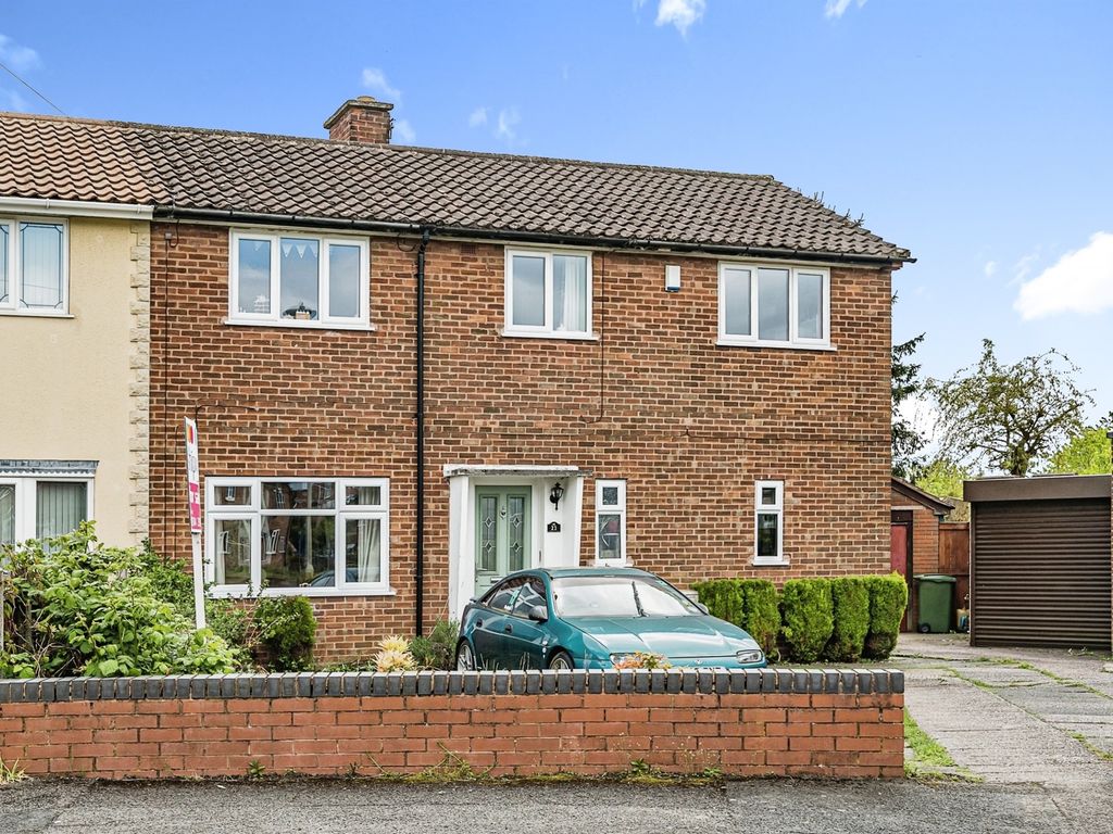 3 bed semidetached house for sale in Gads Green Crescent, Dudley DY2