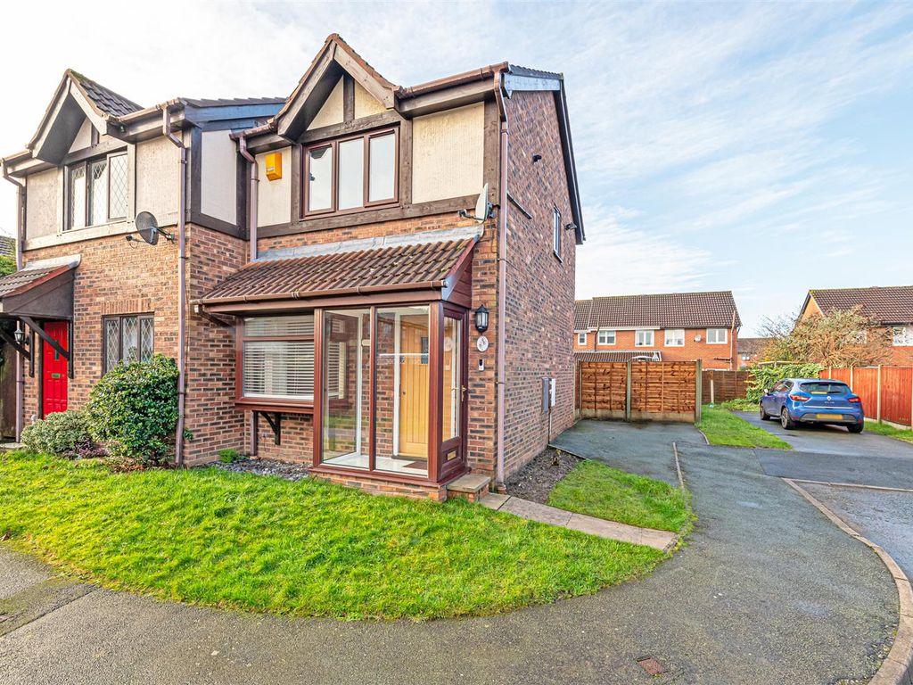 2 bed semidetached house for sale in Matlock Close, Great Sankey