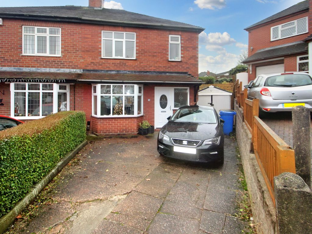 3 bed semidetached house for sale in Colindene Grove, Penkhull, Stoke