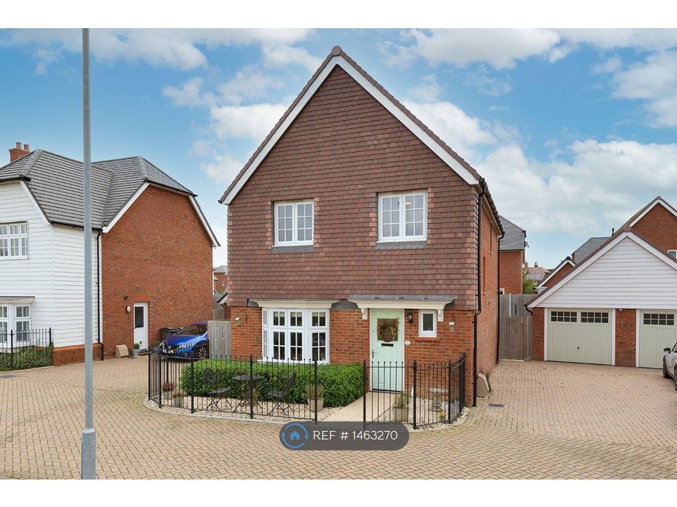 4 bed detached house to rent in Gaskin Way, Marden, Tonbridge TN12 Zoopla