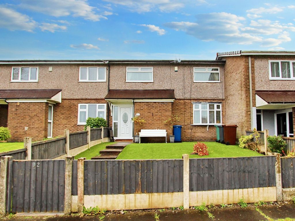 3 bed terraced house for sale in Oak Lane, Whitefield M45, £200,000